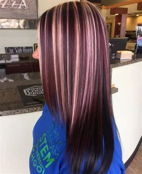 maroon color highlights|maroon hair with blonde highlights.